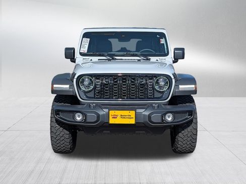 Used 2025 Jeep Wrangler Unlimited Sport AWD/4WD image 2