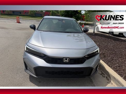 Used 2025 Honda Civic Sport image 2