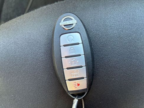 Used 2025 Nissan Altima 2.5 SV FWD image 25