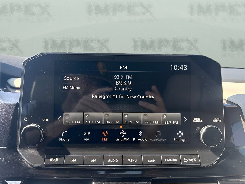 Used 2023 Nissan Pathfinder SL AWD/4WD image 21