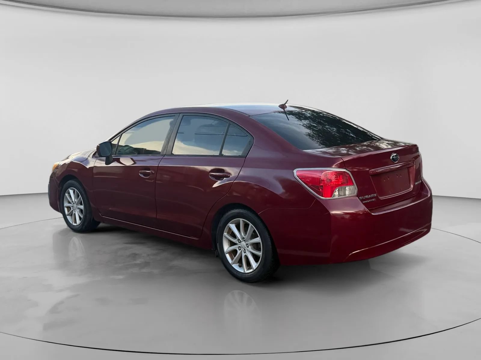 Used 2013 Subaru Impreza 2.0i Premium w/ Popular Pkg 2 AWD/4WD image 3
