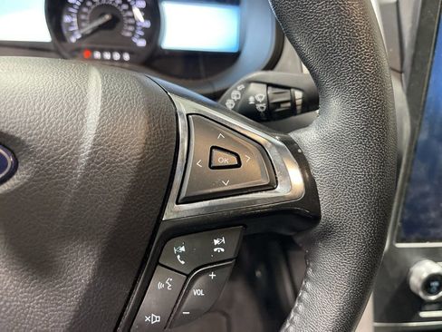 Used 2024 Ford Edge SEL image 27