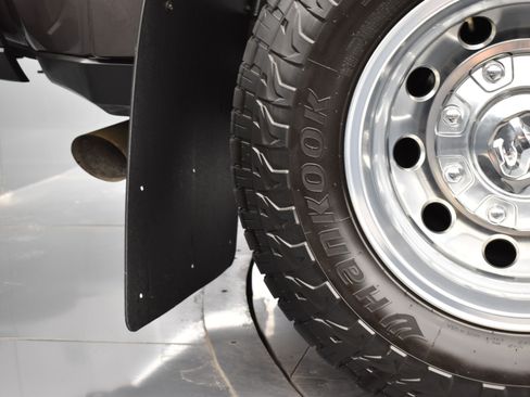 Used 2020 RAM 3500 Limited image 40