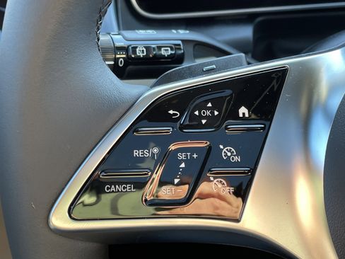 New 2026 Mercedes-Benz GLC 300 image 26