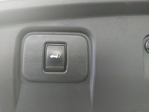 Used 2020 Nissan Murano Platinum w/ Cargo Package AWD/4WD image 13