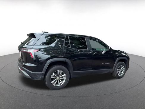 Used 2025 Chevrolet Equinox LT FWD image 16