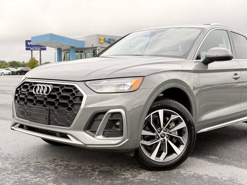 Used 2023 Audi Q5 2.0T Premium Plus w/ Premium Plus Package AWD/4WD image 4
