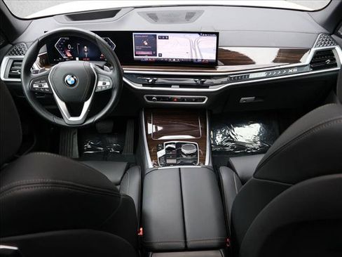 Used 2026 BMW X5 xDrive40i AWD/4WD image 22