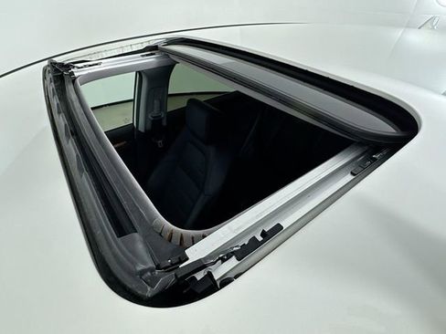 Used 2017 Honda CR-V EX-L image 14