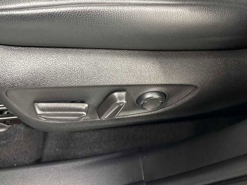 Certified 2022 Toyota Highlander XLE image 14