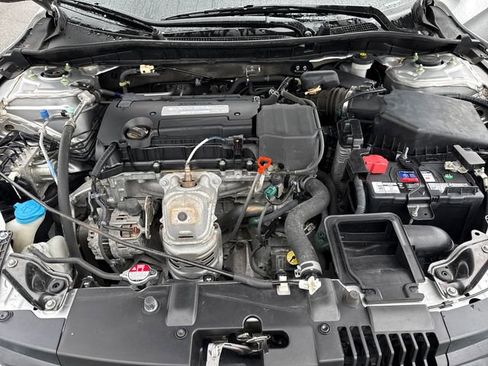 Used 2014 Honda Accord LX image 29