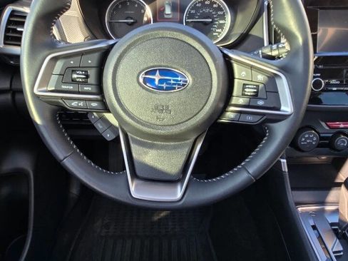 Used 2023 Subaru Forester Premium image 33