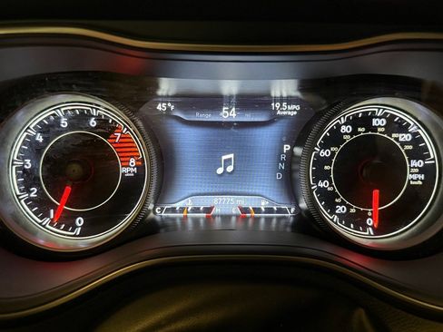 Used 2020 Jeep Cherokee Limited image 10