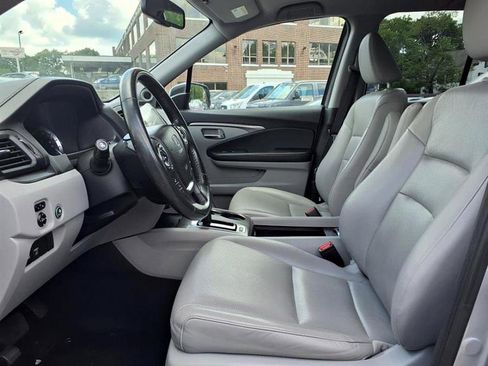 Used 2018 Honda Ridgeline RTL-T image 21