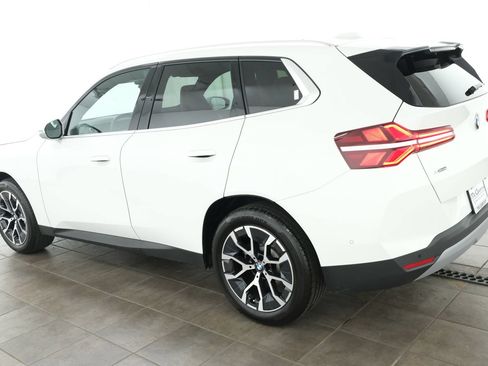 Used 2026 BMW X3 xDrive30i w/ Convenience Package AWD/4WD image 3