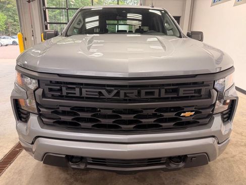 Used 2024 Chevrolet Silverado 1500 Custom AWD/4WD image 3