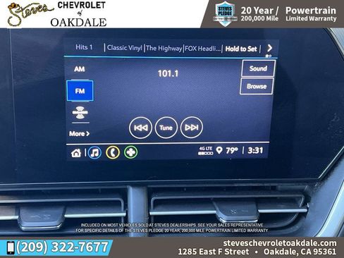 Certified 2025 Chevrolet Trax RS w/ Sunroof Package image 17