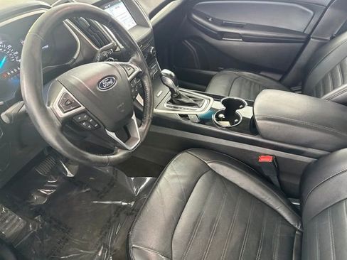 Used 2018 Ford Edge SEL w/ Equipment Group 201A AWD/4WD image 20