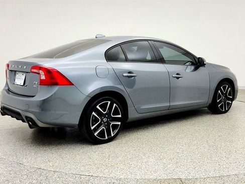 Used 2018 Volvo S60 T5 Dynamic w/ Vision Package AWD/4WD image 5