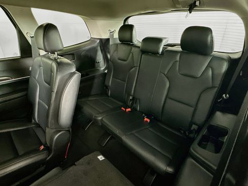 Used 2025 Kia Telluride S AWD/4WD image 30