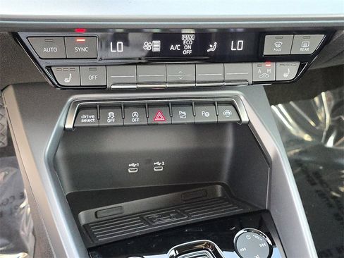 Used 2025 Audi A3 2.0T Premium w/ Black Optic Package image 25