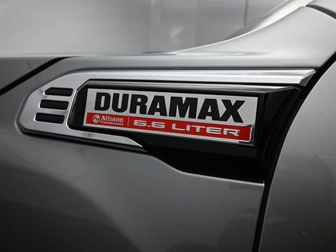 Used 2025 GMC Sierra 2500 SLT w/ SLT Premium Package AWD/4WD image 6