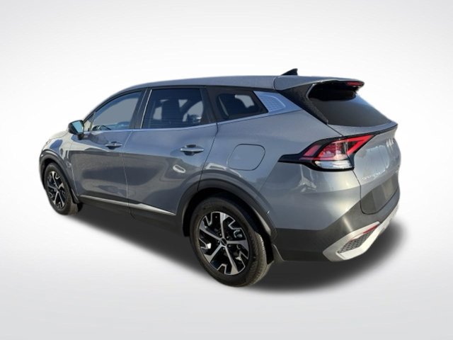 Used 2024 Kia Sportage EX FWD image 5
