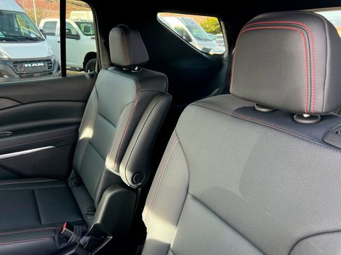 New 2026 Chevrolet Traverse Z71 w/ Enhanced Driving Package image 21