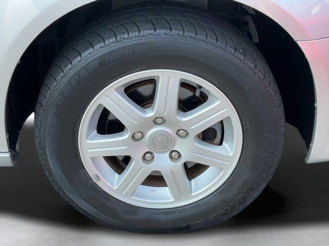 Used 2012 Chrysler Town & Country Touring w/ Entertainment Group #1 FWD image 10