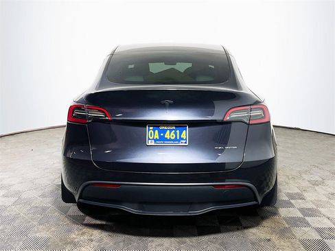 Used 2024 Tesla Model Y Long Range image 7