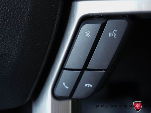 Used 2022 Ford F350 Platinum w/ FX4 Off-Road Package image 39