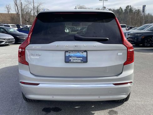 Used 2023 Volvo XC90 T8 Plus w/ Protection Package image 28