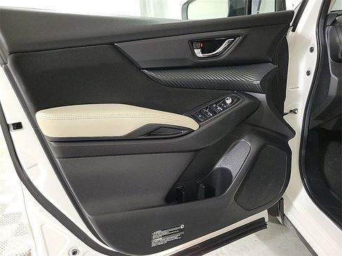 Used 2024 Subaru Ascent Premium w/ Convenience Package image 20