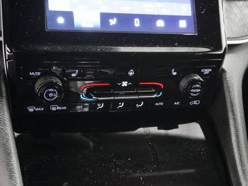 Certified 2024 Jeep Grand Cherokee L Laredo image 27