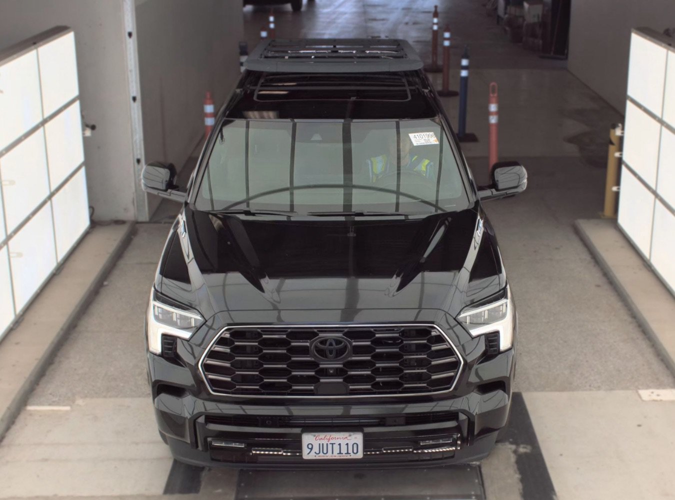 Used 2024 Toyota Sequoia Platinum AWD/4WD image 2