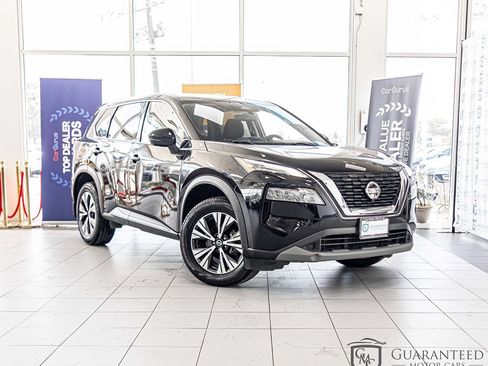 Used 2021 Nissan Rogue SV AWD/4WD image 3