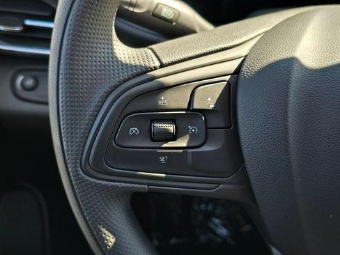 New 2026 Buick Envista Preferred FWD image 17