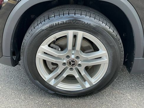 Used 2022 Mercedes-Benz GLA 250 4MATIC image 9
