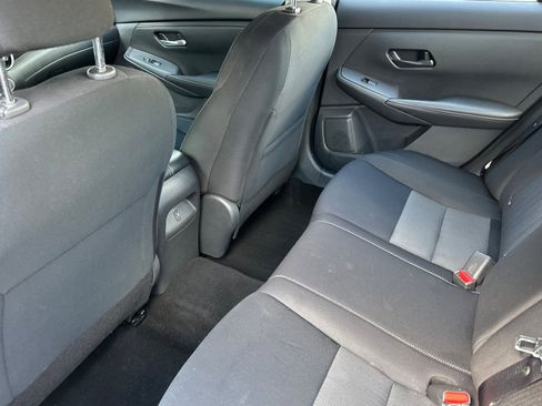 Used 2024 Nissan Sentra SV image 12