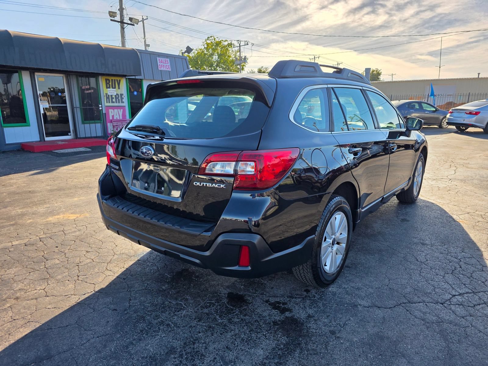 Used 2018 Subaru Outback 2.5i AWD/4WD image 5