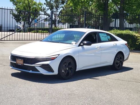 New 2026 Hyundai Elantra Sport FWD image 2