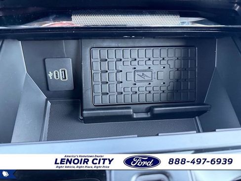 New 2025 Ford F150 Platinum image 27