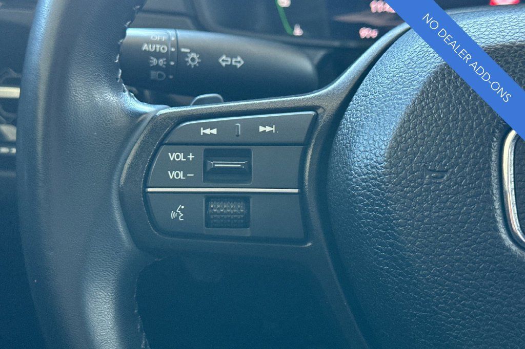 Used 2025 Honda Accord Sport image 25