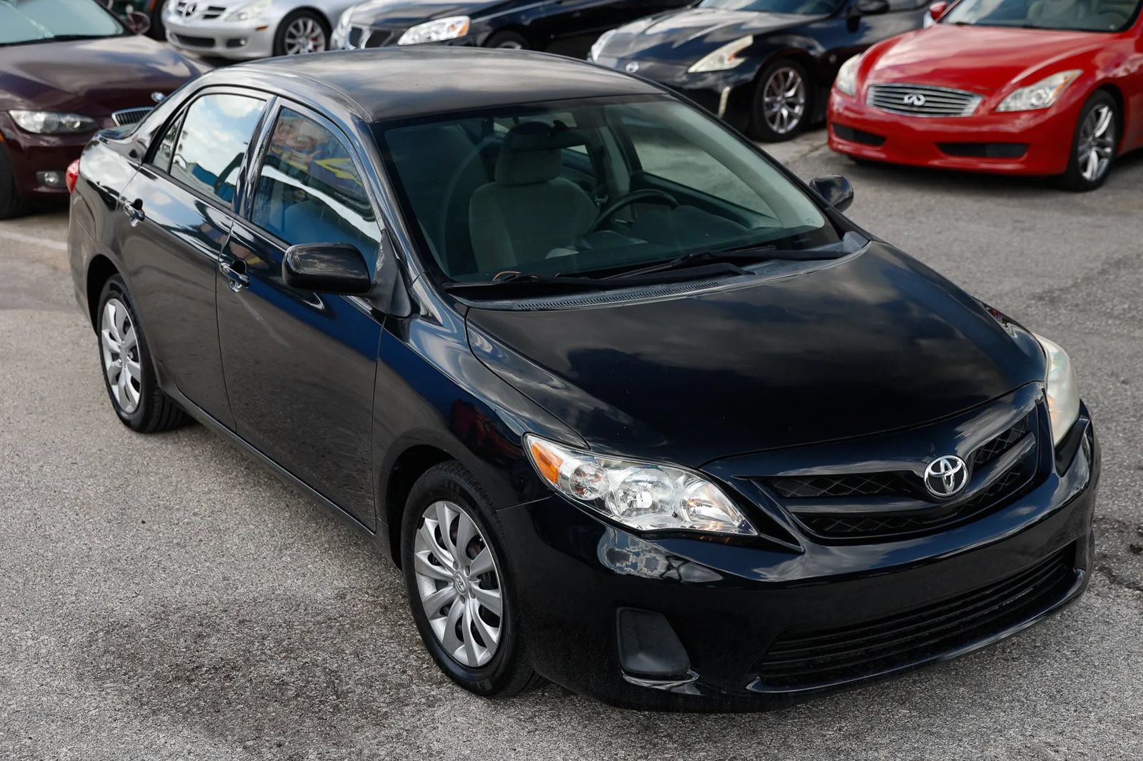 Used 2012 Toyota Corolla LE FWD image 9