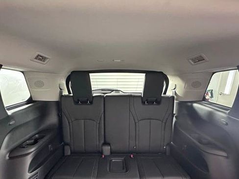 Certified 2026 INFINITI QX60 Luxe w/ Cargo Package FWD image 24