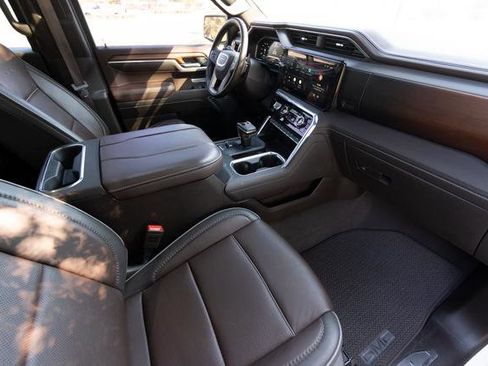 Used 2023 GMC Sierra 1500 Denali w/ Denali Reserve Package image 32