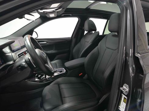 Used 2024 BMW X3 sDrive30i w/ Premium Package RWD image 8
