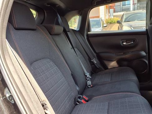 Used 2024 Honda HR-V Sport image 22