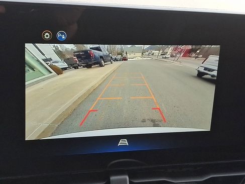 New 2026 Chevrolet Equinox LT w/ Convenience Package II image 17