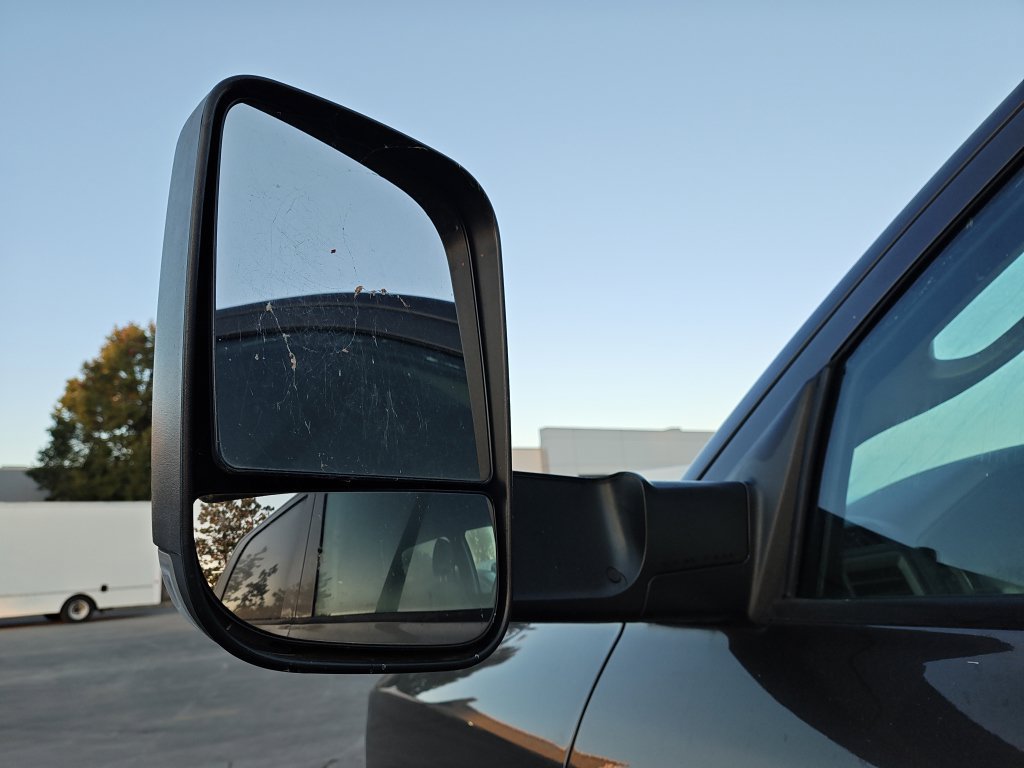 Used 2018 RAM 3500 Tradesman w/ Chrome Appearance Group AWD/4WD image 12